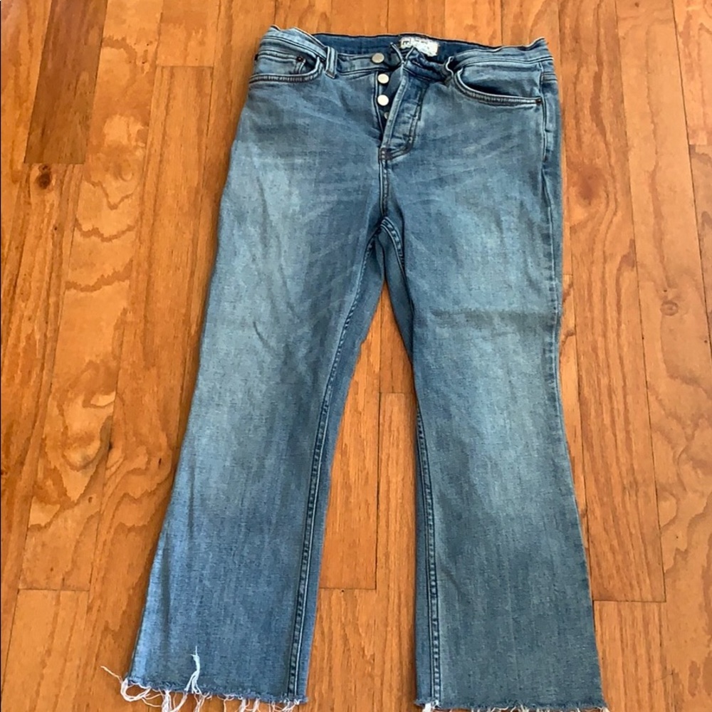 Free people sz 29 faded stretch jeans button down